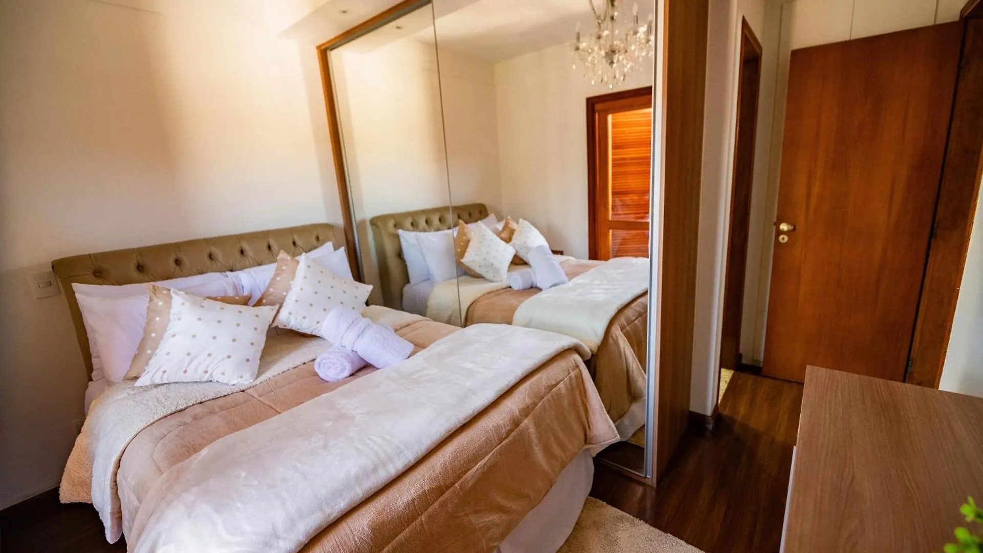Luxuoso Duplex No Capivari Campos do Jordão Appartement